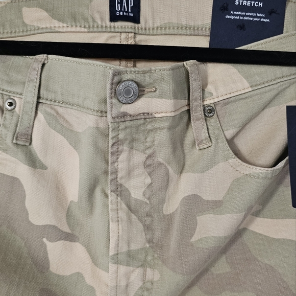 Pants - Picture 2 of 4